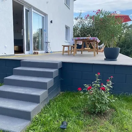 Stabenhof Mosel - Private Sauna, Whirlpool Und アパート